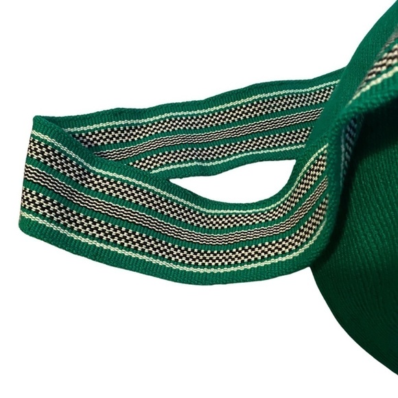 Mochilas Wayuu Handmade Crouched Colombian Green Black White Tassel Crossbody - Picture 3 of 7